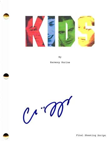 קלואי סוויני חתימה חתומה - תסריט סרטים מלא לילדים - פסיכו אמריקאי, גלגל המזלות, אהבה גדולה, בנים לא בוכים, דוגוויל,
