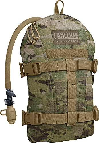 חבילת הידרציה של Camelbak Armorbak, עם מאגר Crux 100 oz mil-spec
