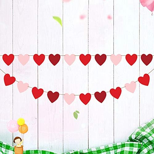 כרזות גרלנד של לב, כרזות מורגשות בלב אדום לאח, שימוש לעיצוב יום האהבה, יום נישואין, חתונה, עיצוב בית