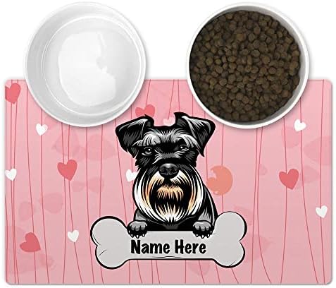 בית קפה אישית לחיות מחמד האכלת מחצלת עם מצחיק כלב שנאוצר עצם לב ורוד רקע, 10 איקס 16