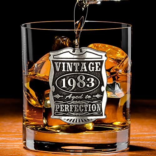 חברת בדיל אנגלית שנים וינטג 'שנים 1983 יום הולדת 40 או יום הולדת ויסקי מיושן סלעי זכוכית כוס - רעיון