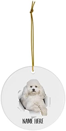 צעצוע חמוד פודל לבן לבן מותאם אישית מתנות 2023 מעגל קרמיקה של קישוטים לעץ חג המולד