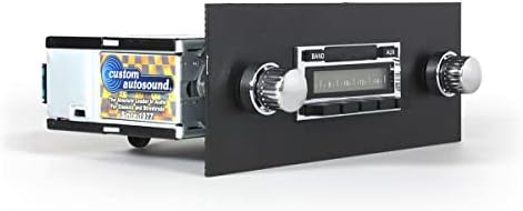 AutoSound Custom USA-230 בהתאמה אישית ב- Dash AM/FM 9
