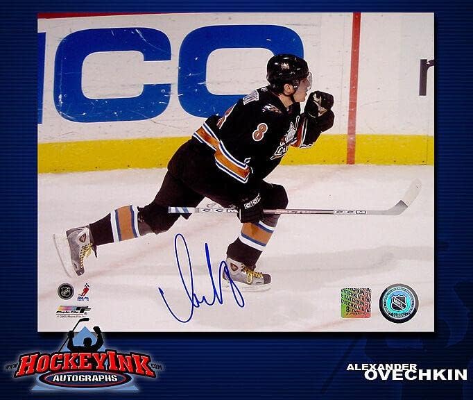 אלכסנדר אובצ'קין חתם על בירות וושינגטון 8 x 10 צילום -70384 - תמונות NHL עם חתימה